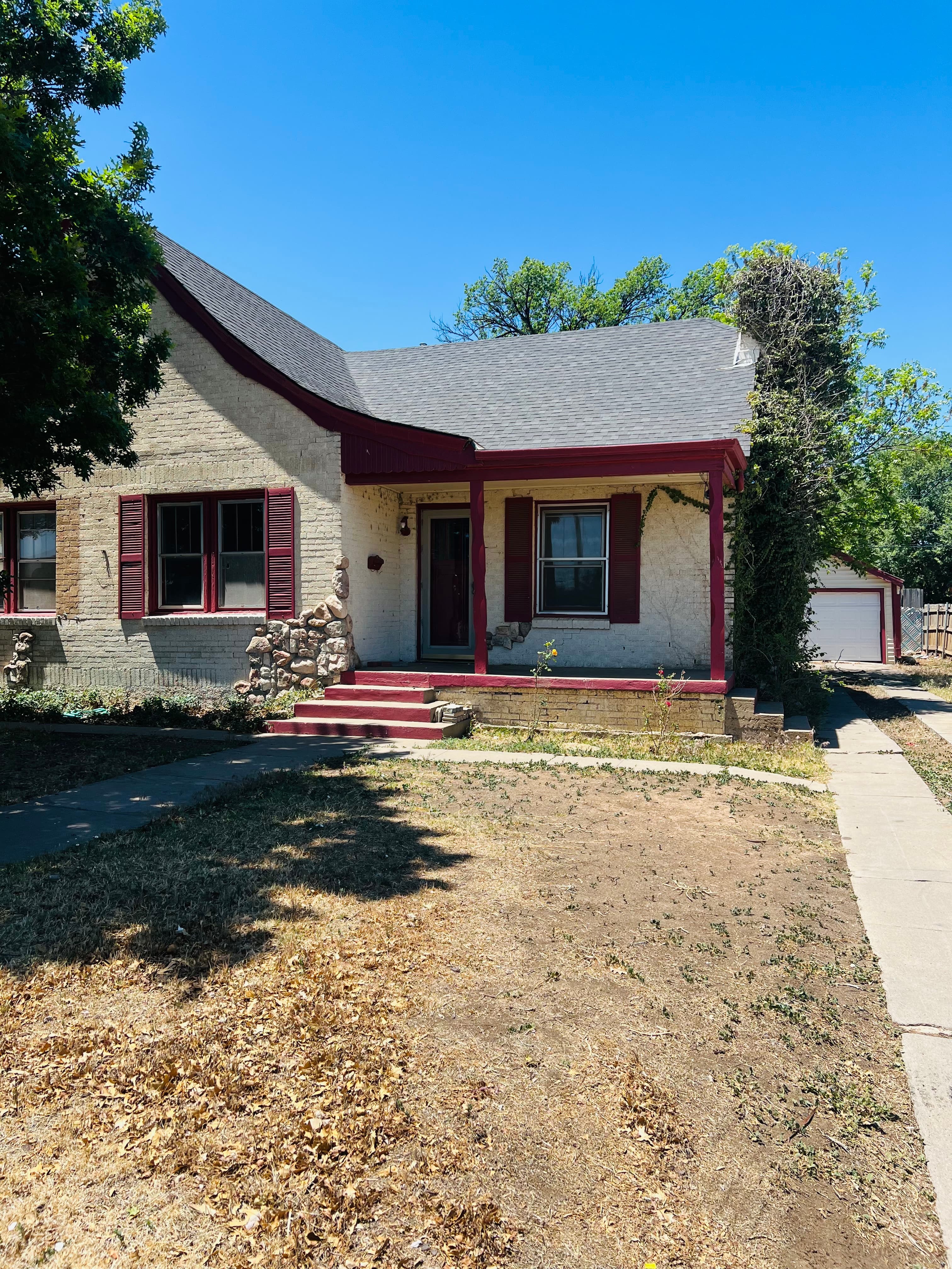 920 S Travis, Amarillo, TX