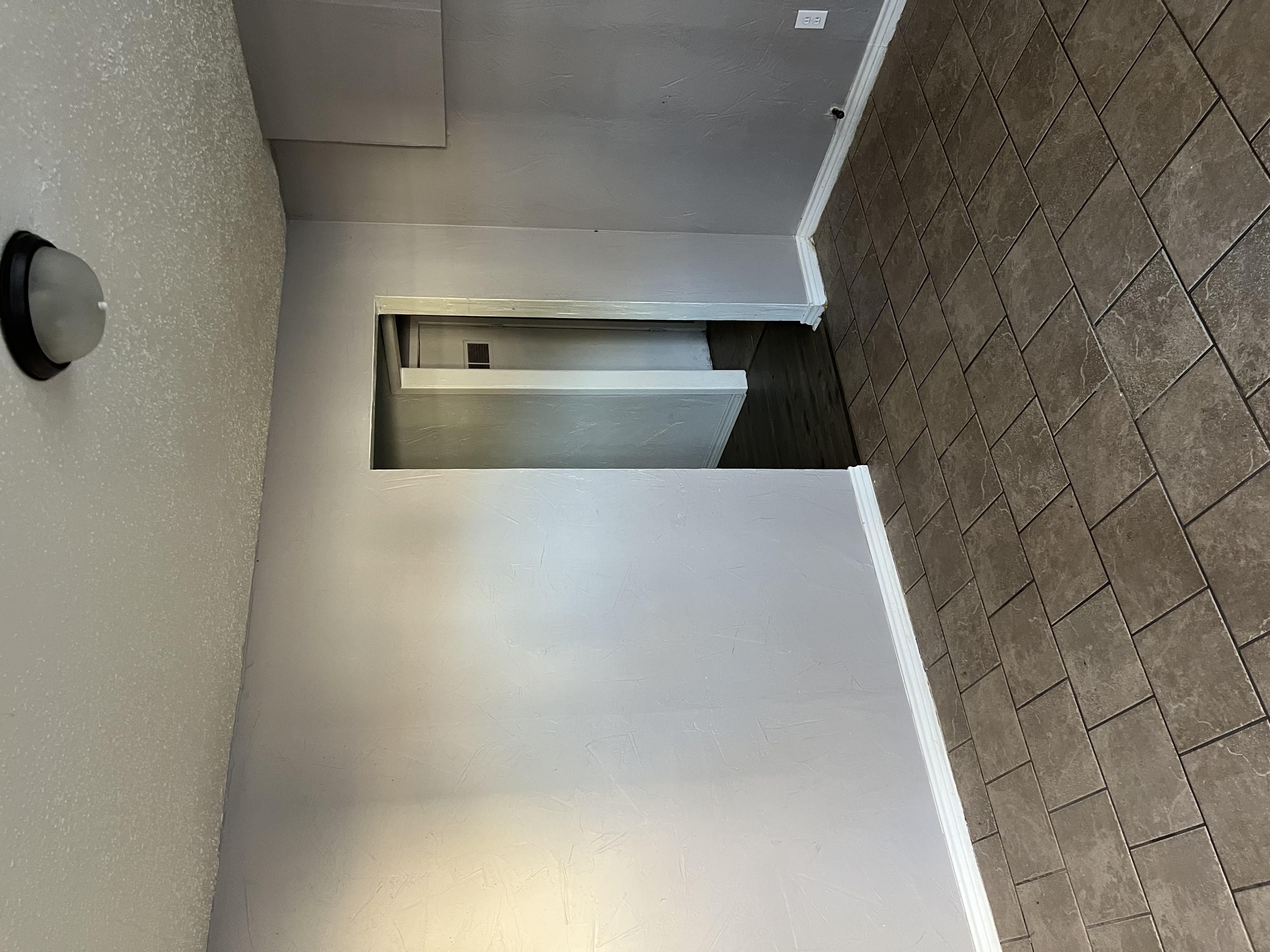 111 S Forest - Unit B photo 1