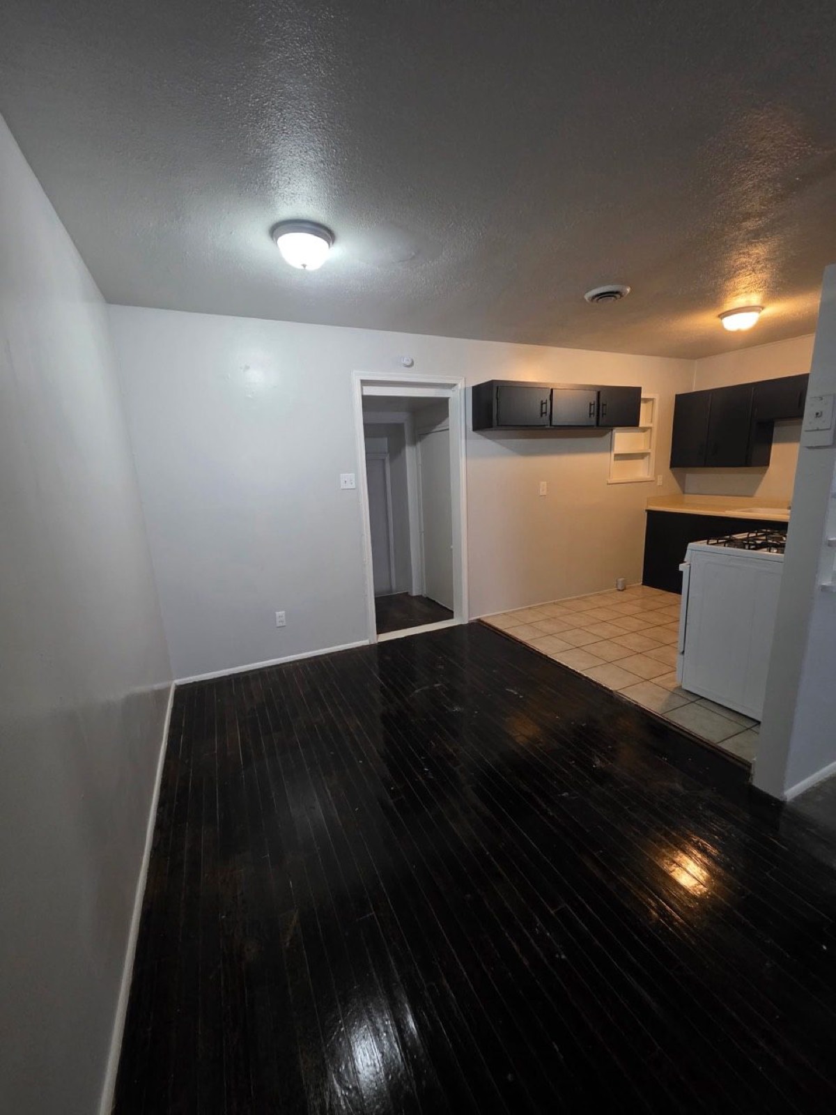 2711 S. Mars photo 3