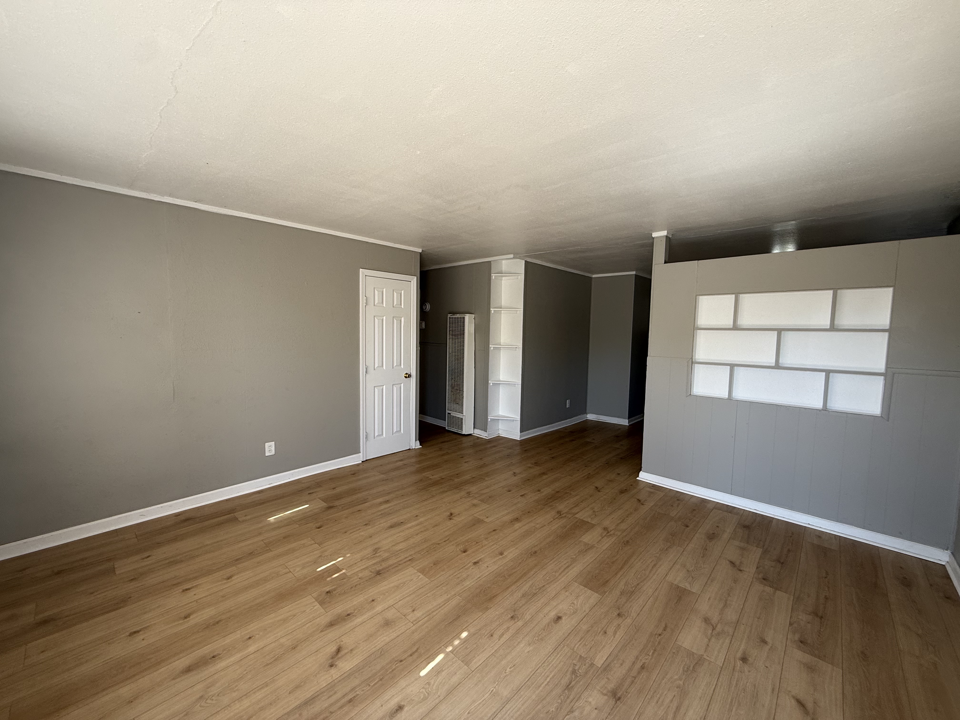 3003 Walnut photo 5