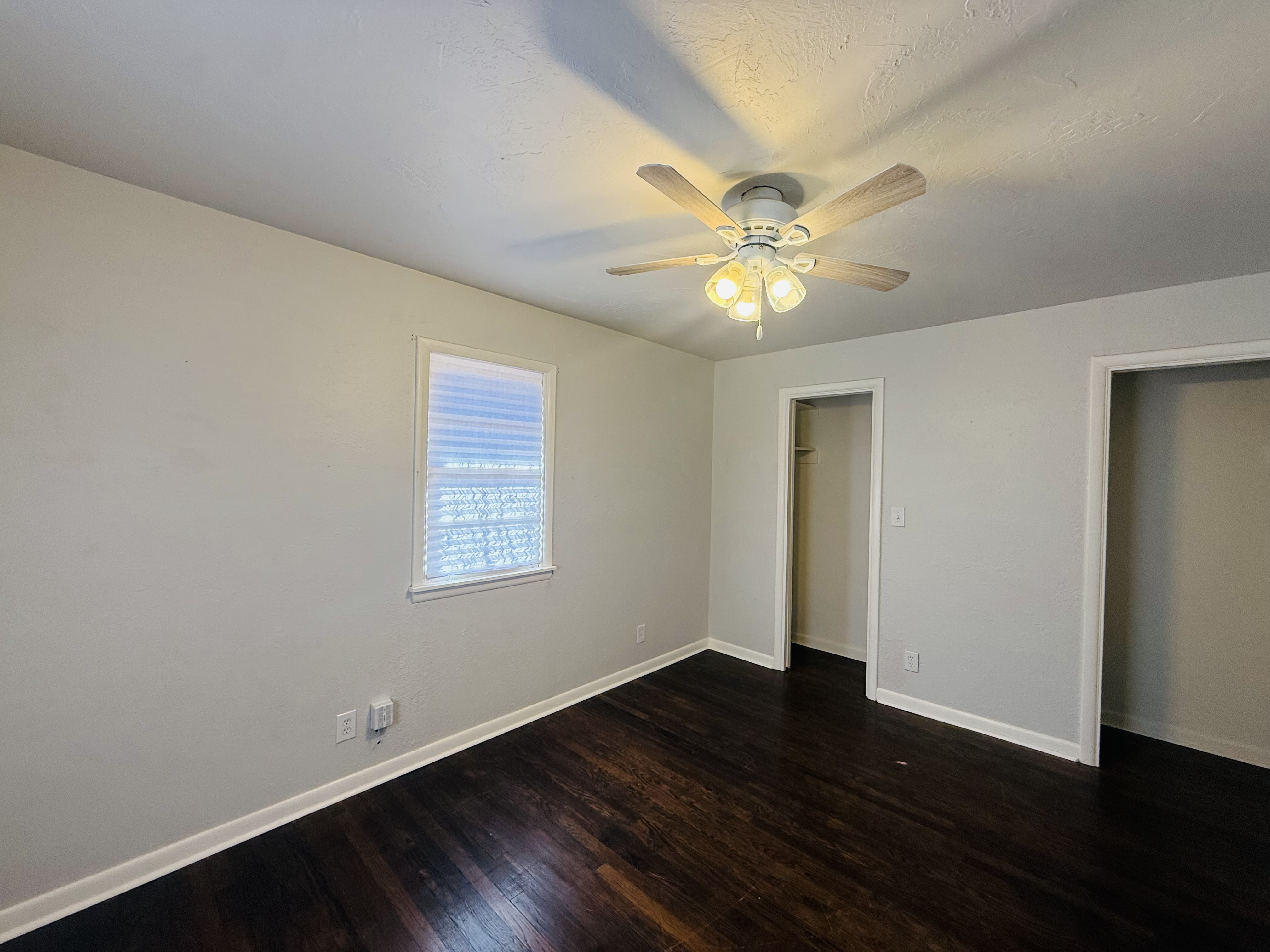 4120 S Crockett photo 3