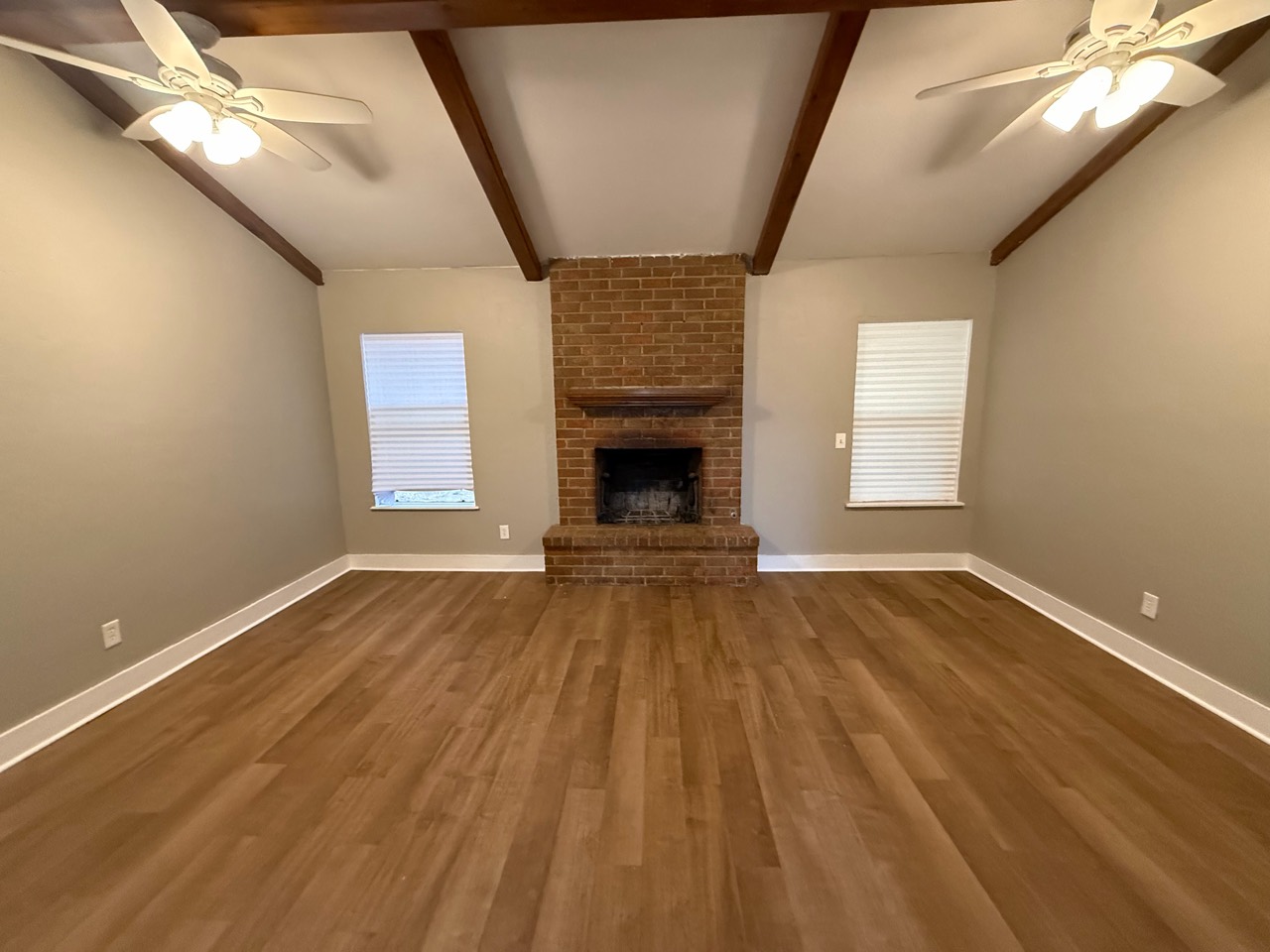 5206 Leland photo 6