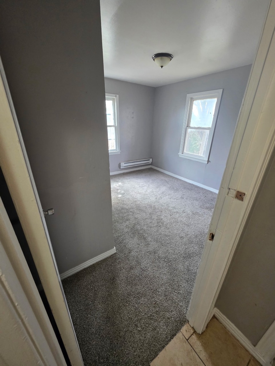 604 N. Mirror photo 4