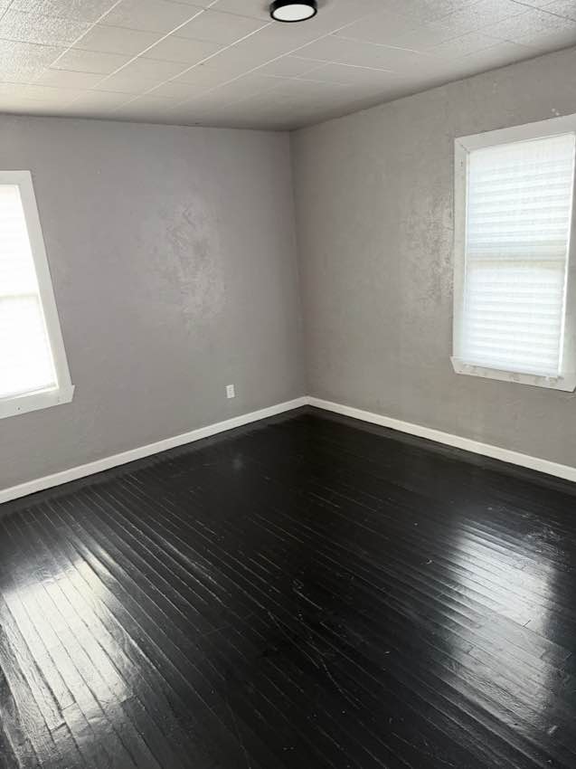 81 N. Independence photo 5