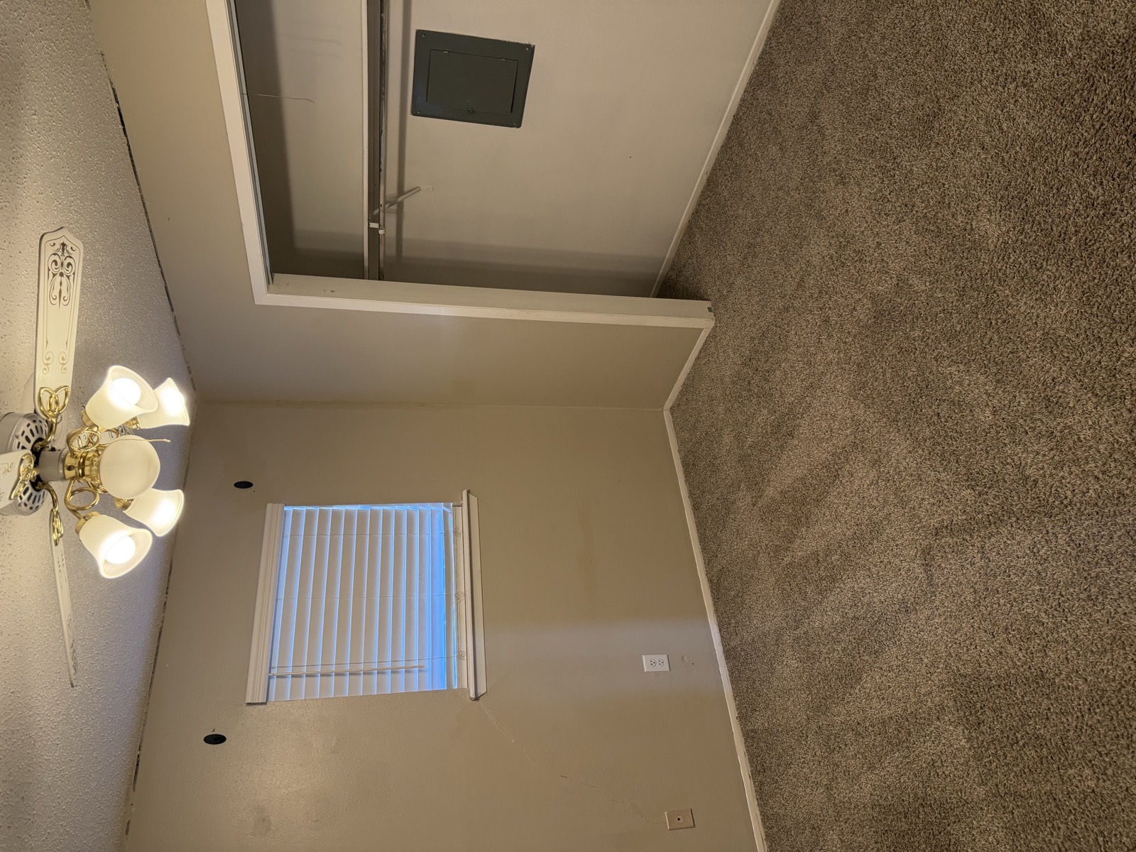 8212 Santa Fe photo 5