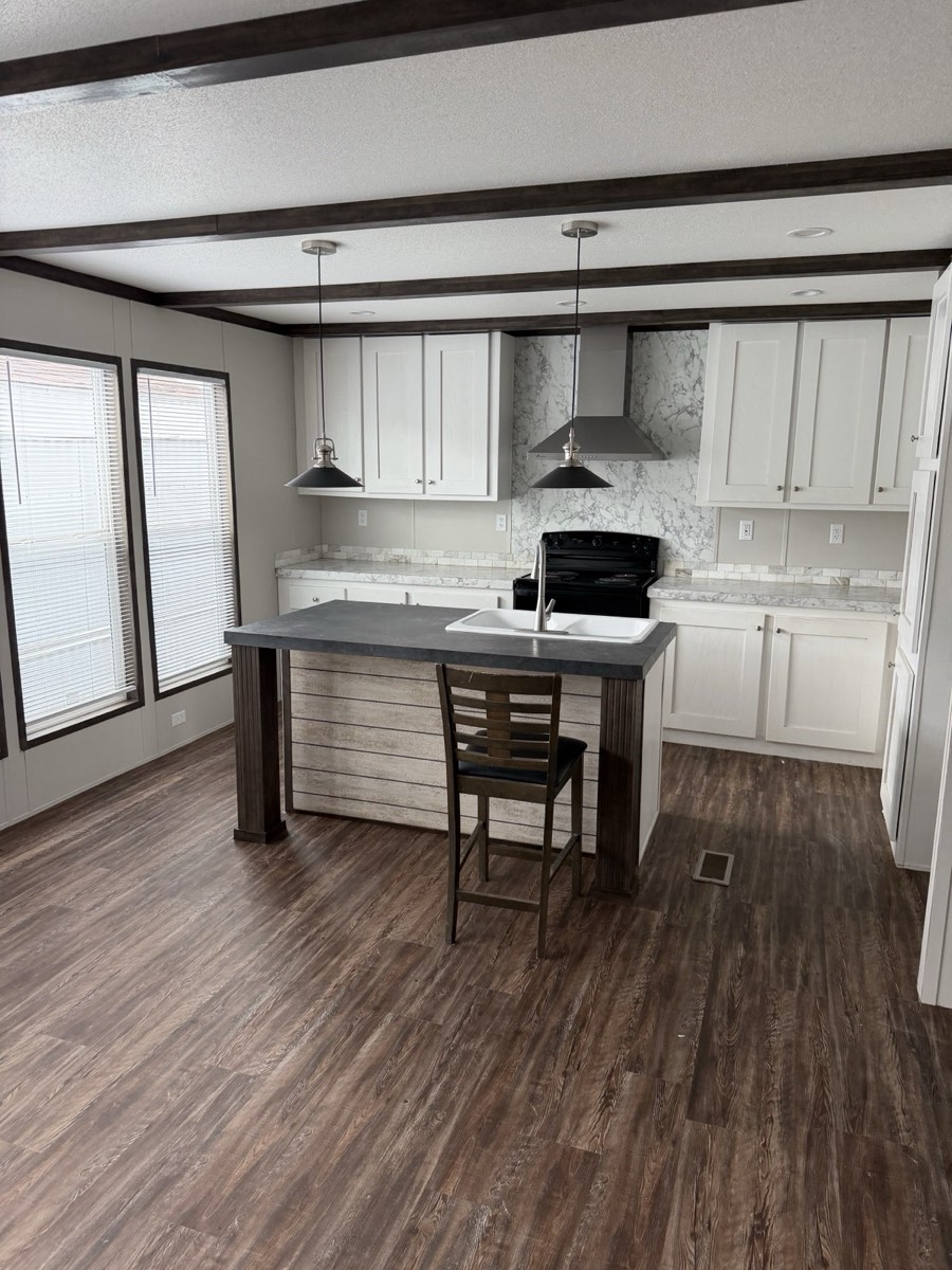 2021 Jessup Jefferson 32x60 interior