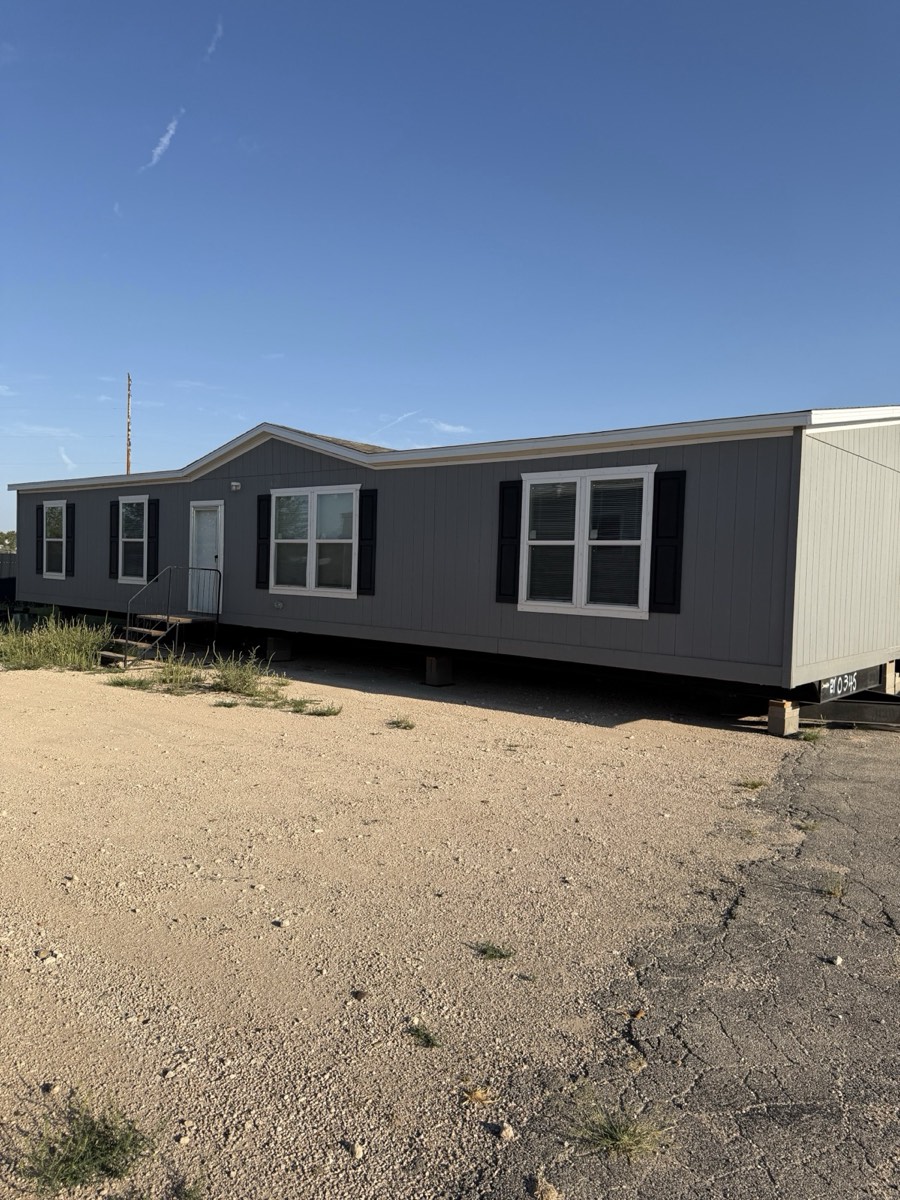 2023 Champion 30×60 pre-owned manufactured home exterior