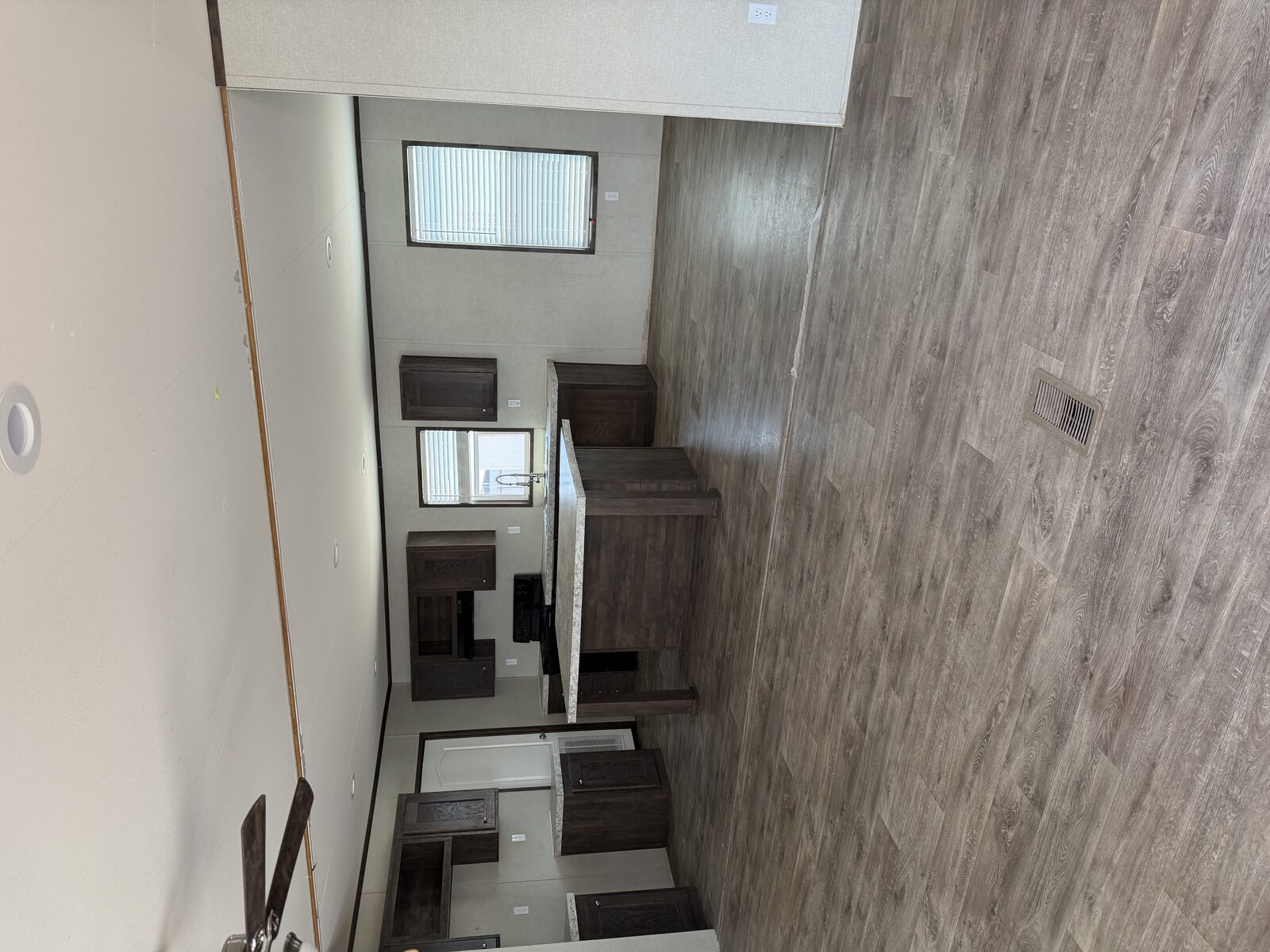 2024 Jessup Rosewood 28×64 — Exterior — side view