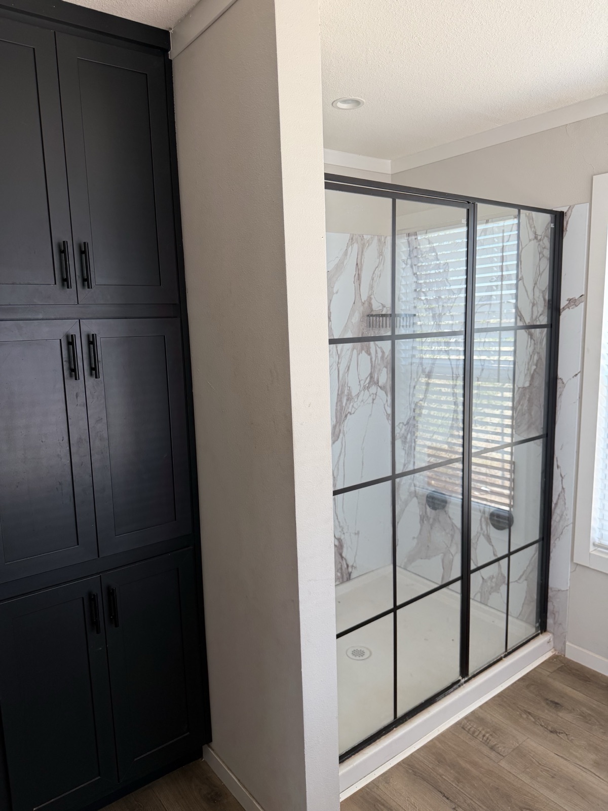 2025 Champion 32x76 tiled walk-in shower