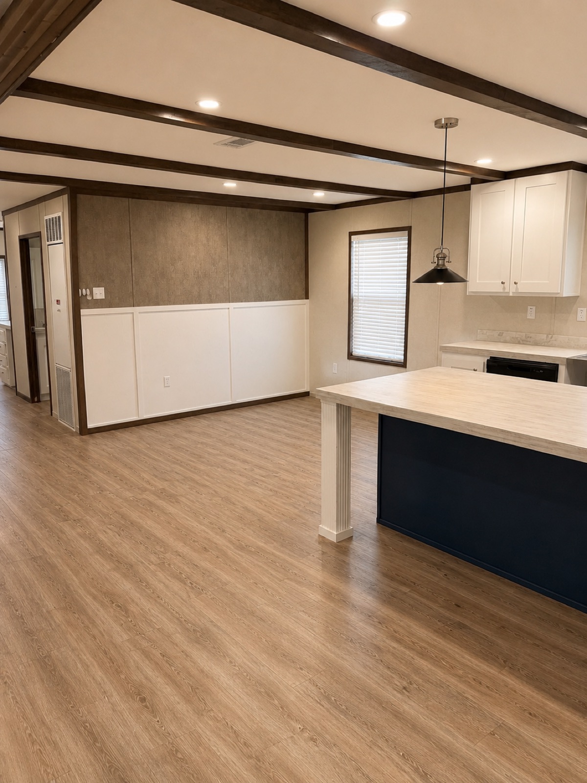 2023 Jessup Roosevelt 32x56 kitchen and dining