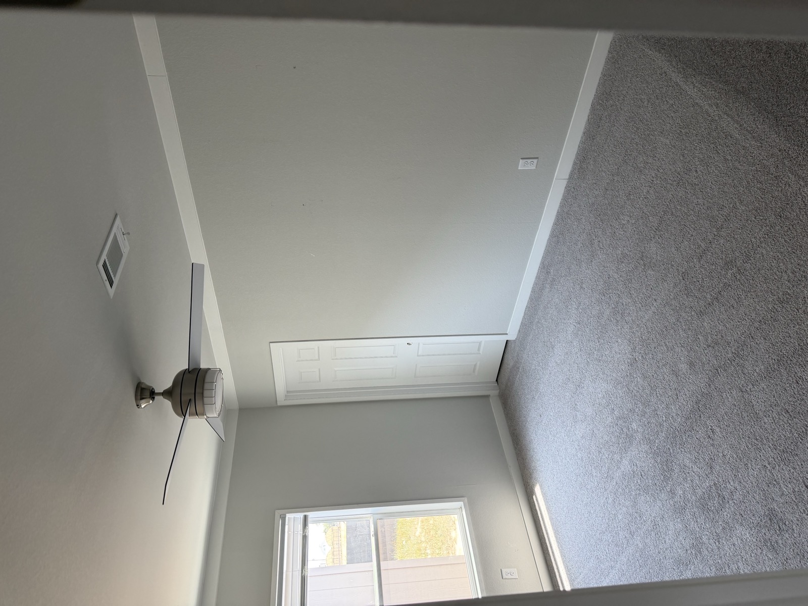2024 Palm Harbor Fiesta 32x56 hallway