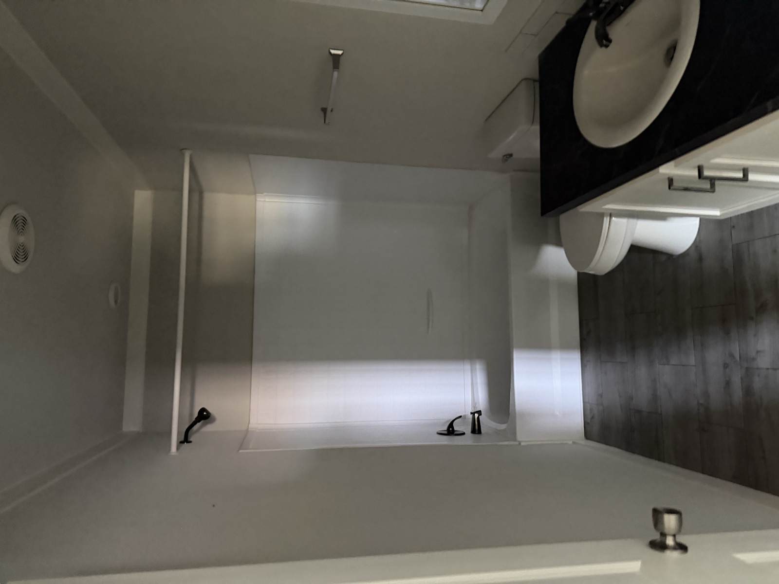 2024 Palm Harbor Fiesta 32x56 primary walk-in closet